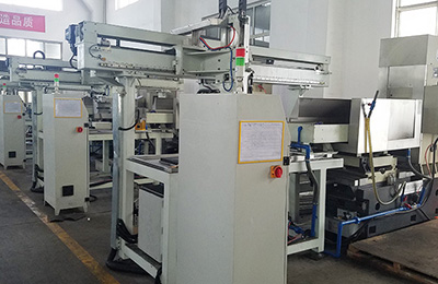 Automatic grinding machine